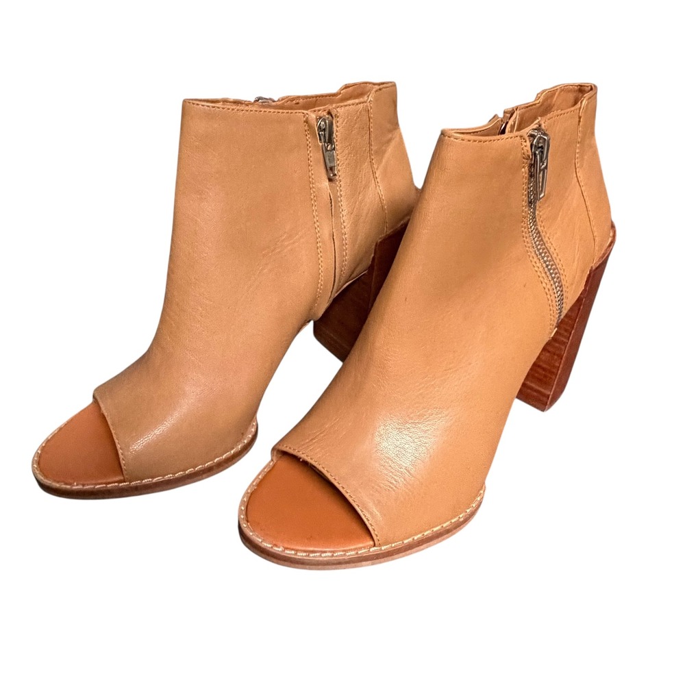 Dolce Vita Mercy Honey Leather Color Peep Toe Booties Block Heel Size 7.5 NWB